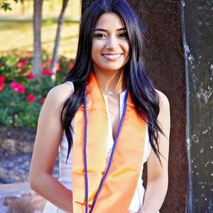 Meet your Posher, Regina